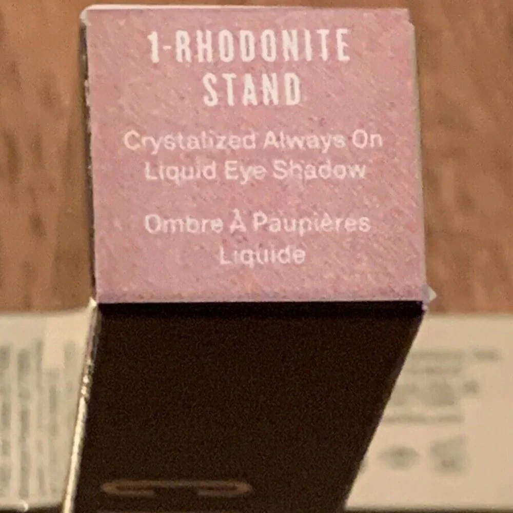 SMASHBOX + THE HOODWITCH Crystalized Always On Liquid Eye Shadow RHODONITE STAND